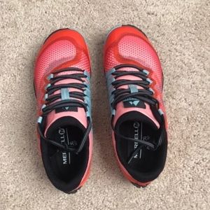 trail glove 4 shield